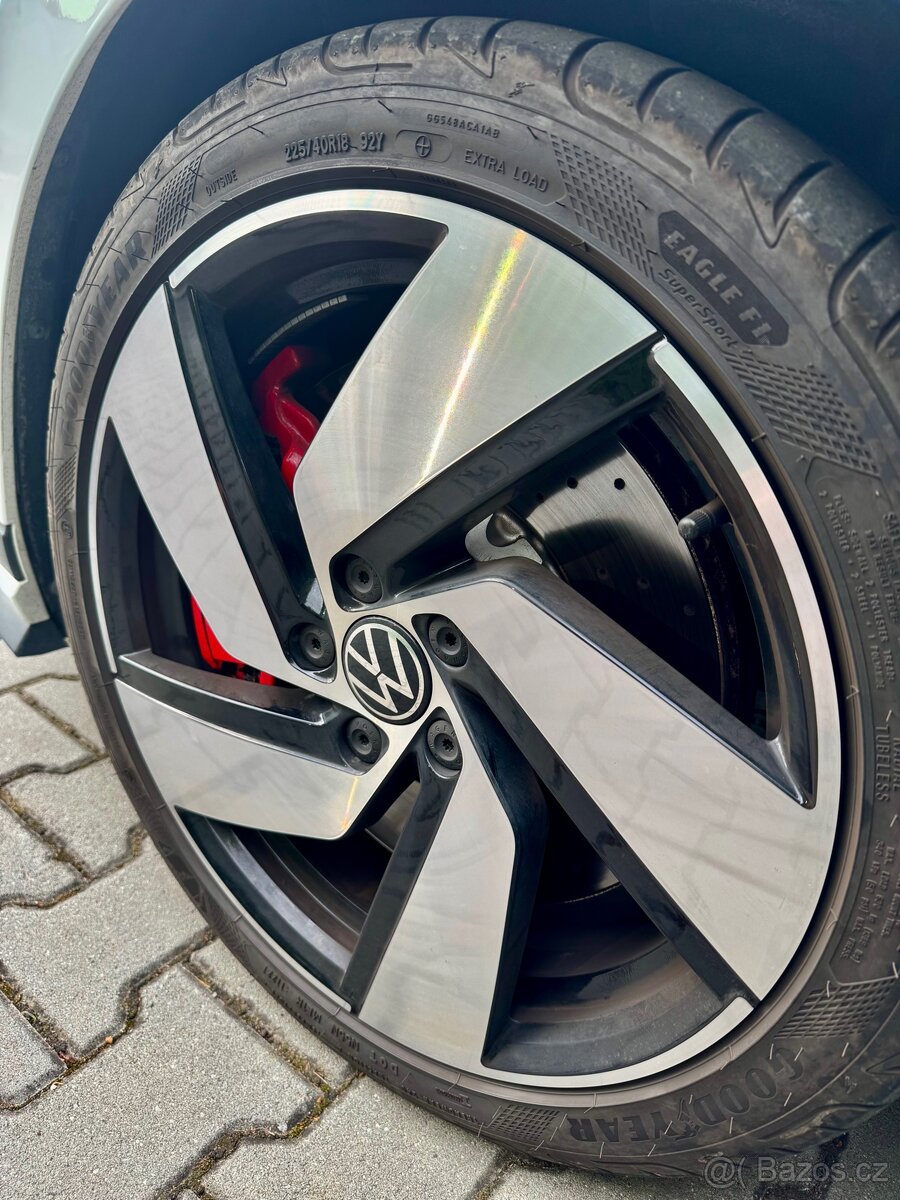 VW GOLF GTI ALU R18