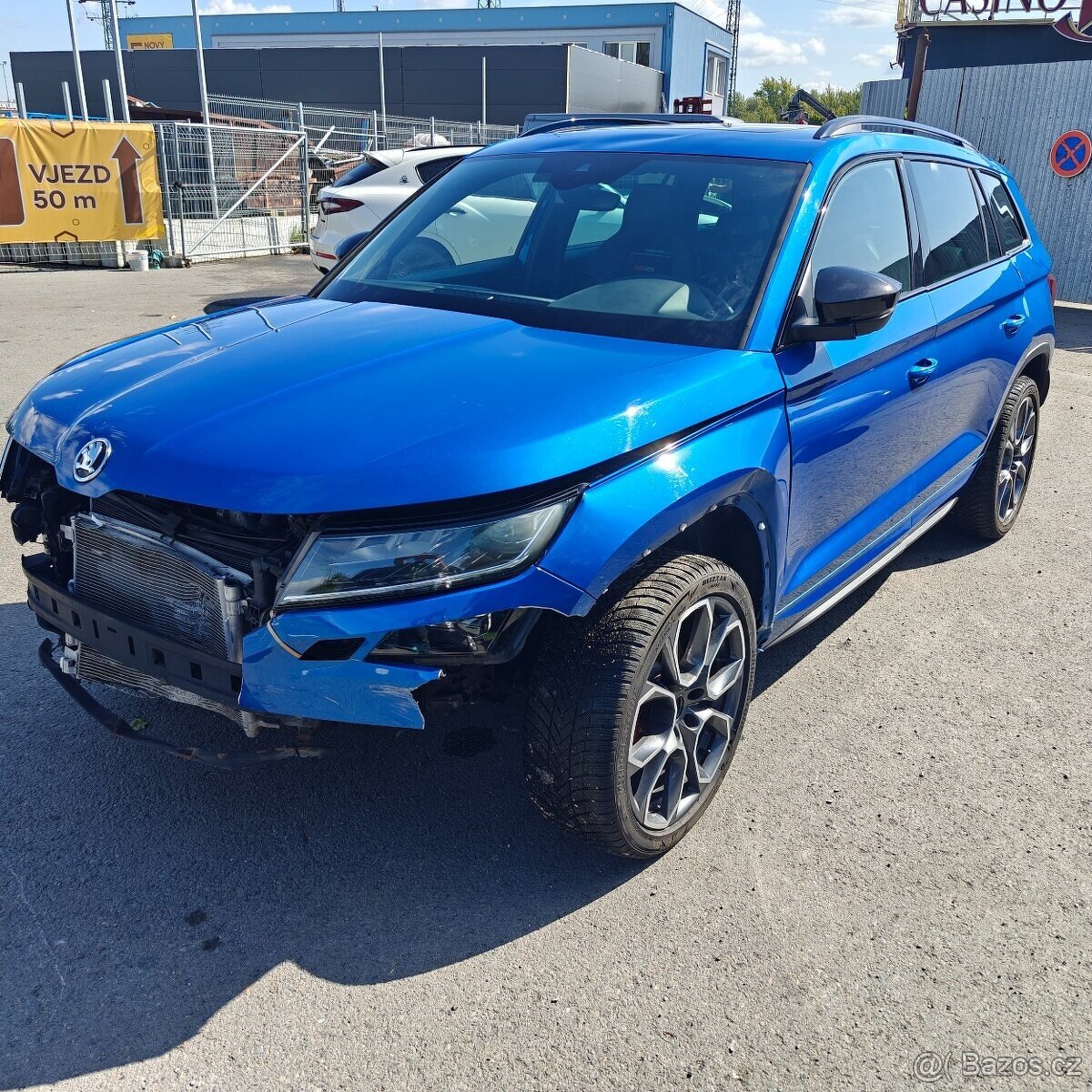 Škoda kodiaq 240 RS 4X4 2.0 Bi-TDI 176kw DSG Švýcarsko