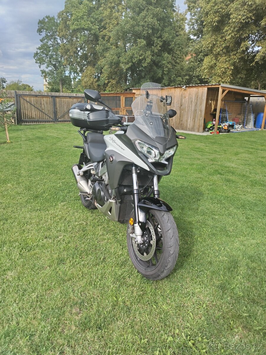 Honda vfr 800 crossrunner