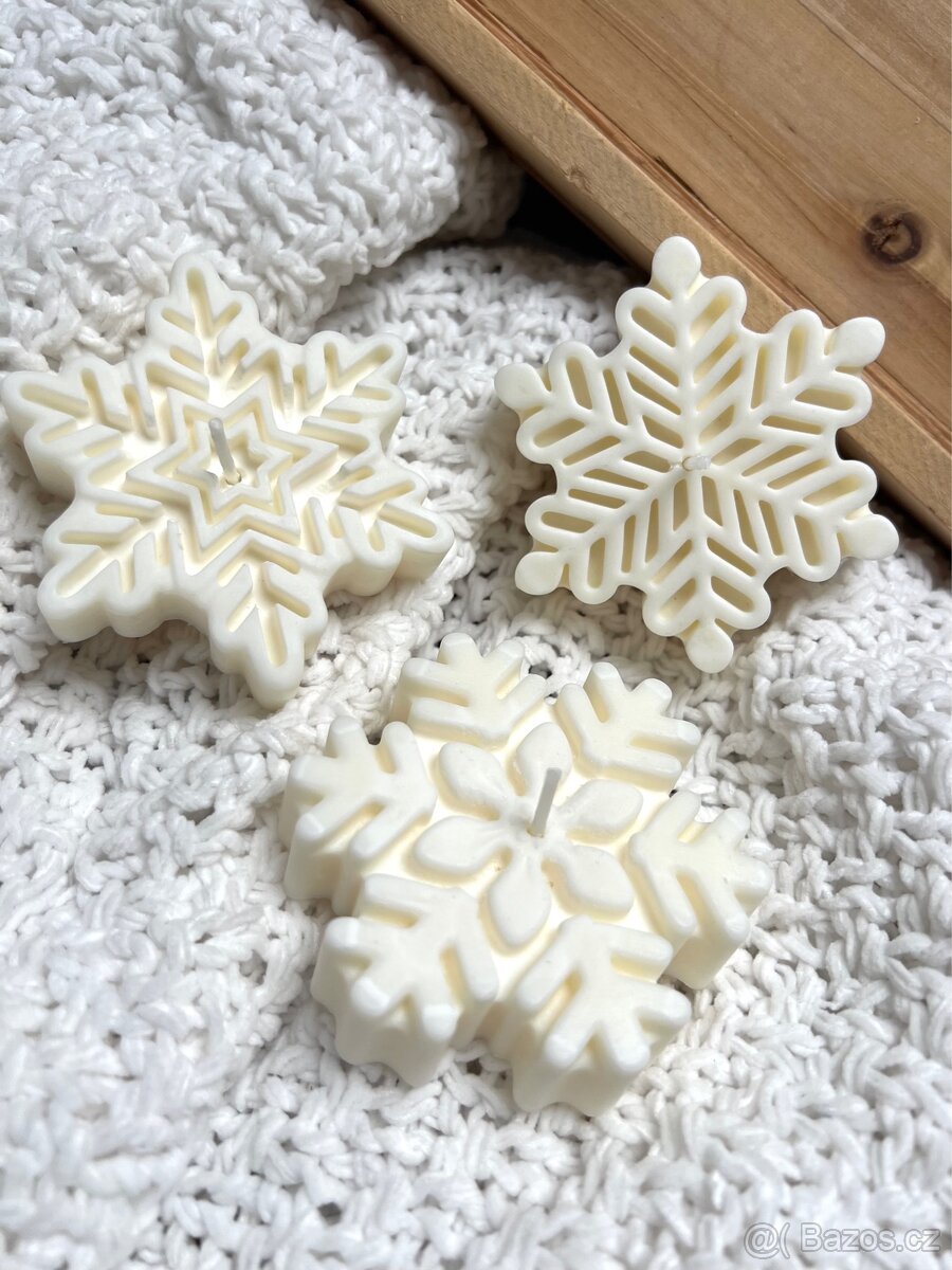 Sada tri svicek vlocky / 300,-