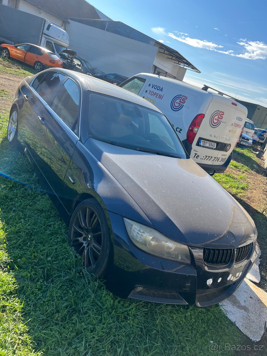 BMW E90 330i N52 190kw m-paket
