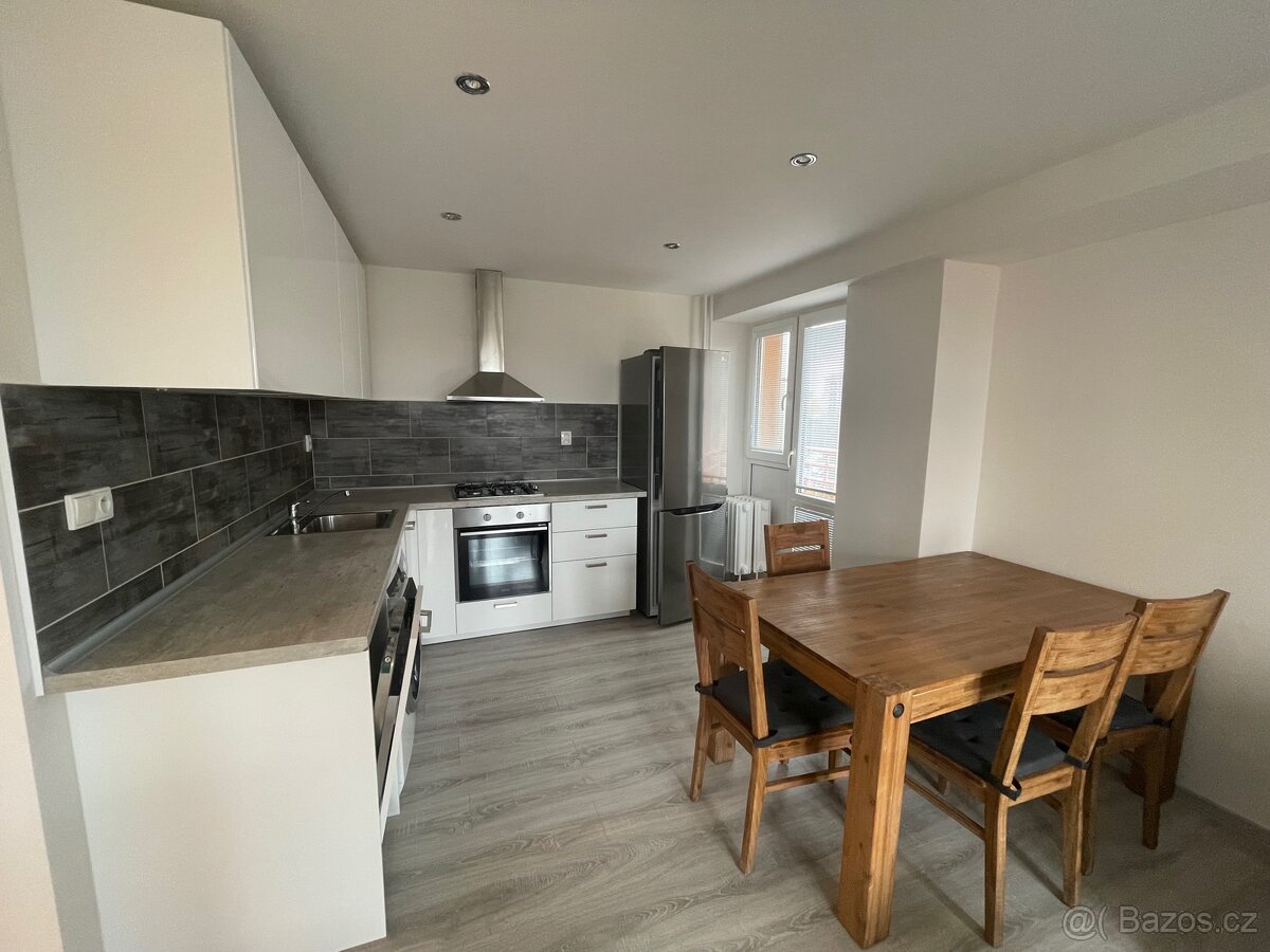 Byt 2+kk, 44 m² – Ostrava-Poruba, ul. Svojsíkova