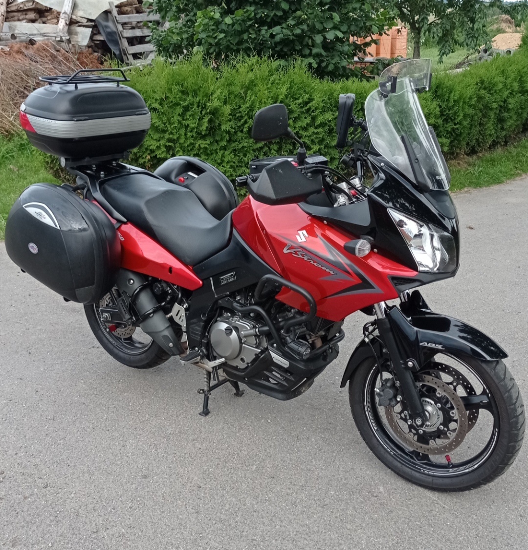 Suzuki v strom DL 650