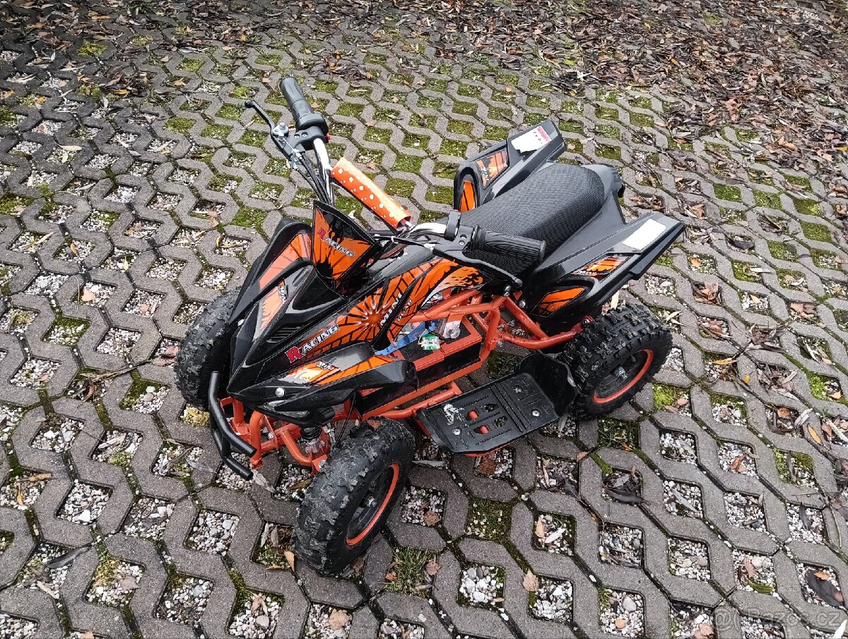 Dětská elektrická čtyřkolka