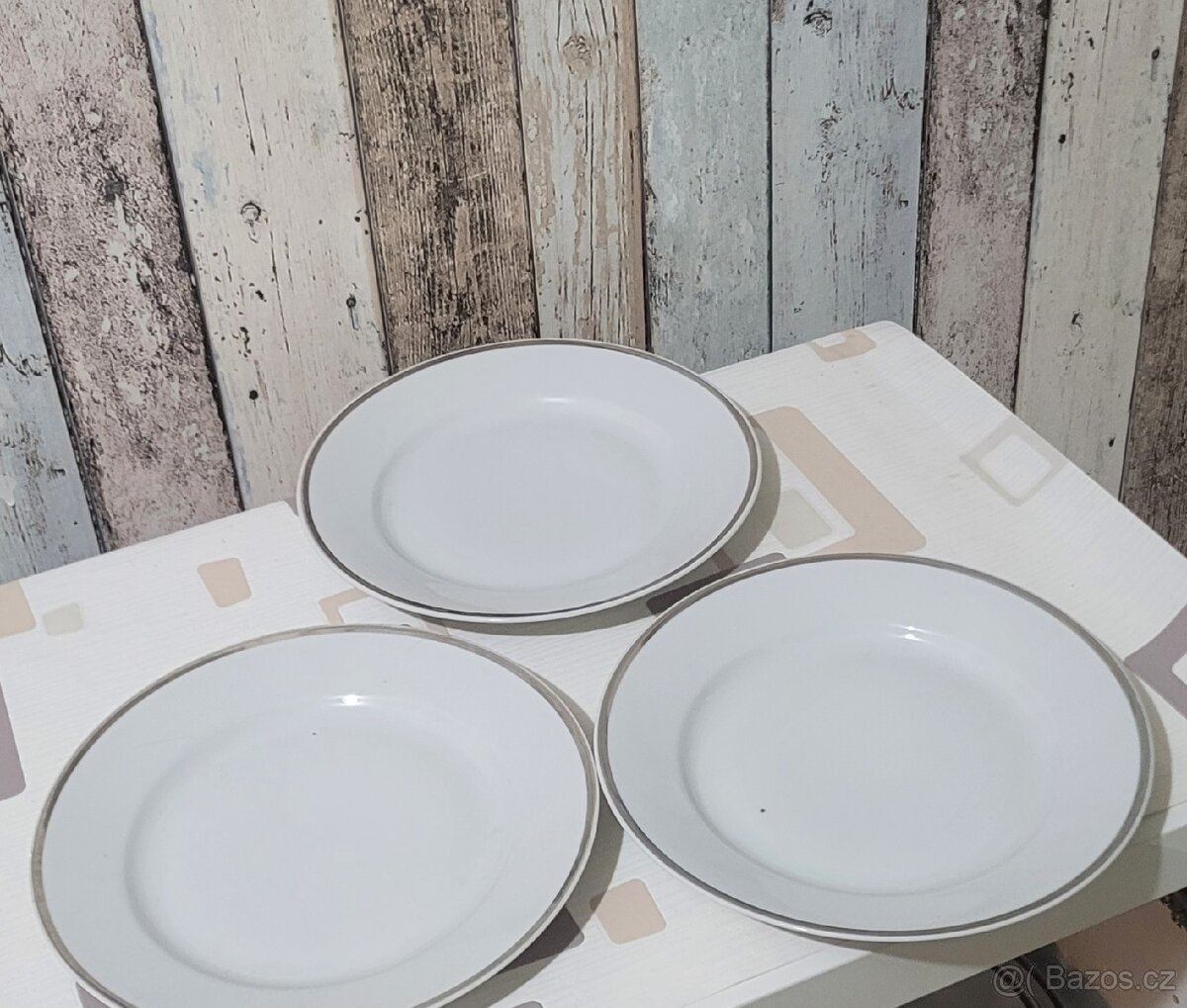 Starožitné Porcelánové talíře Thun 1794