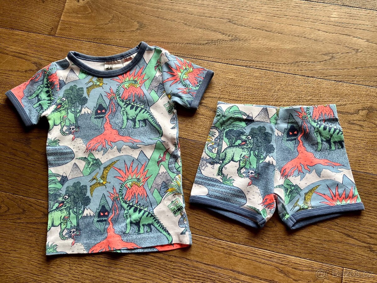 Pyžamo s dinosaury - vel.98/104 (H&M)