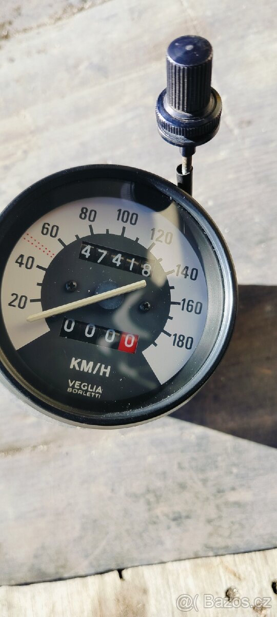 Tachometr BMW F650