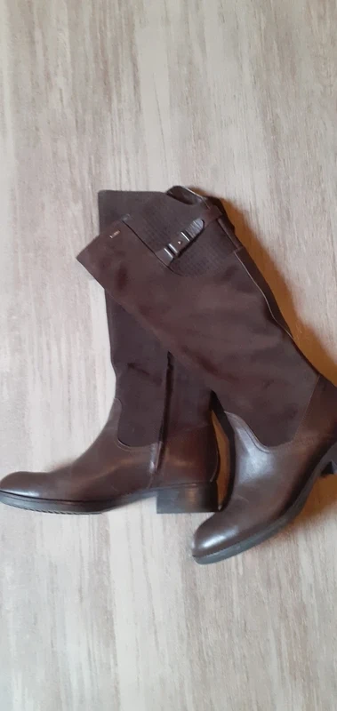 Kožené kozačky GEOX vel.39