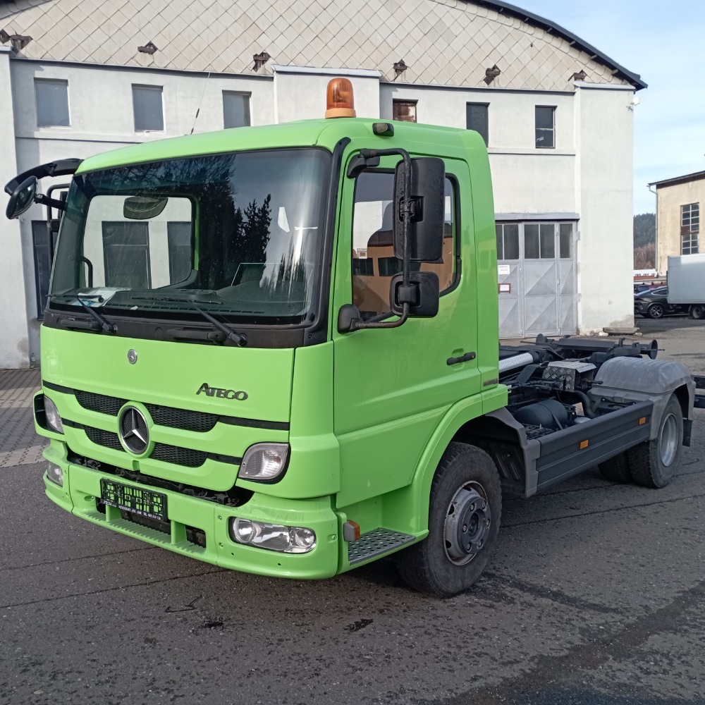 Mercedes Benz Atego 1018