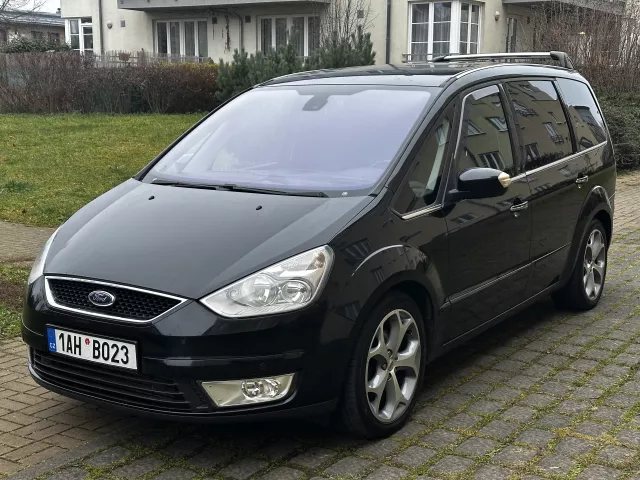 Ford Galaxy 2.2 TDCi 129kW Titanium 7 míst Navi Tažné Hagusy