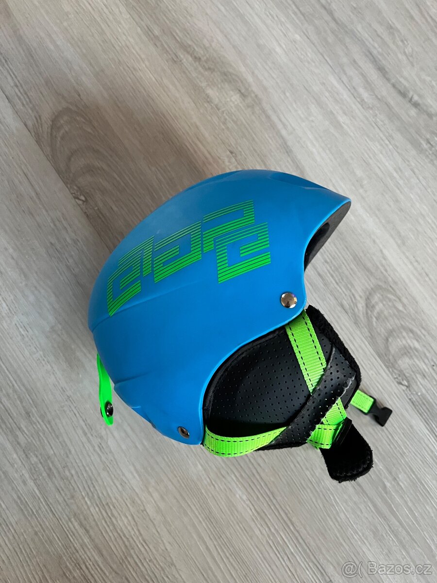 Dětská lyžařská helma Etape