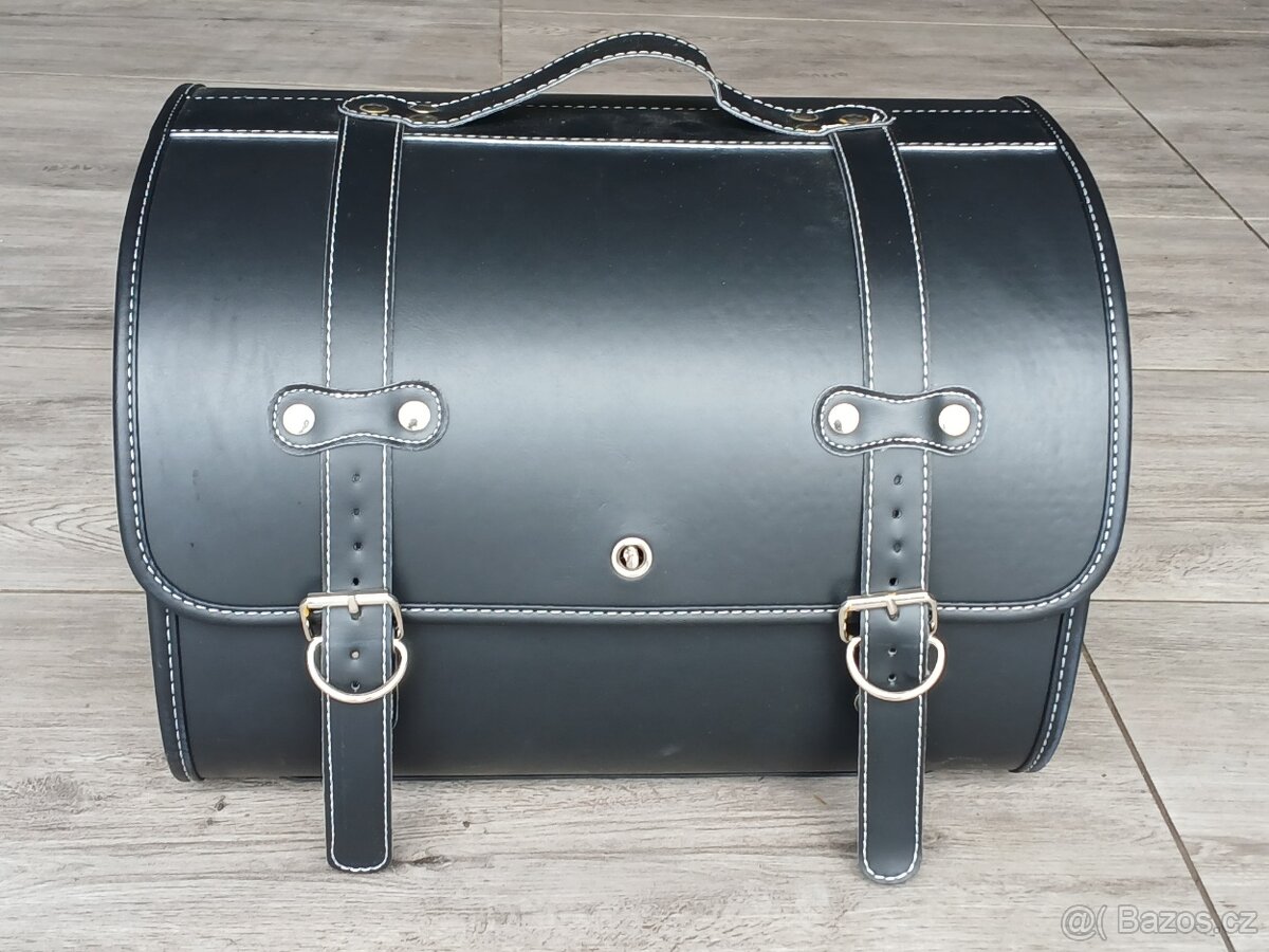 Zadní brašna na custom