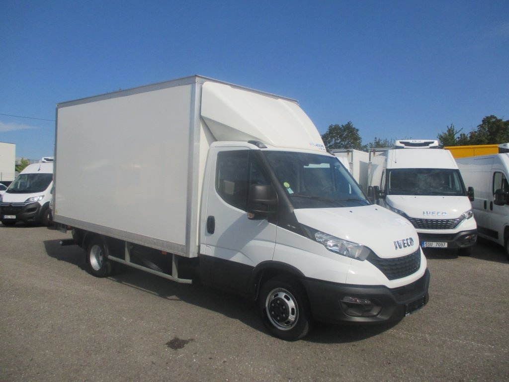Iveco Daily 35C16, 82 700 km