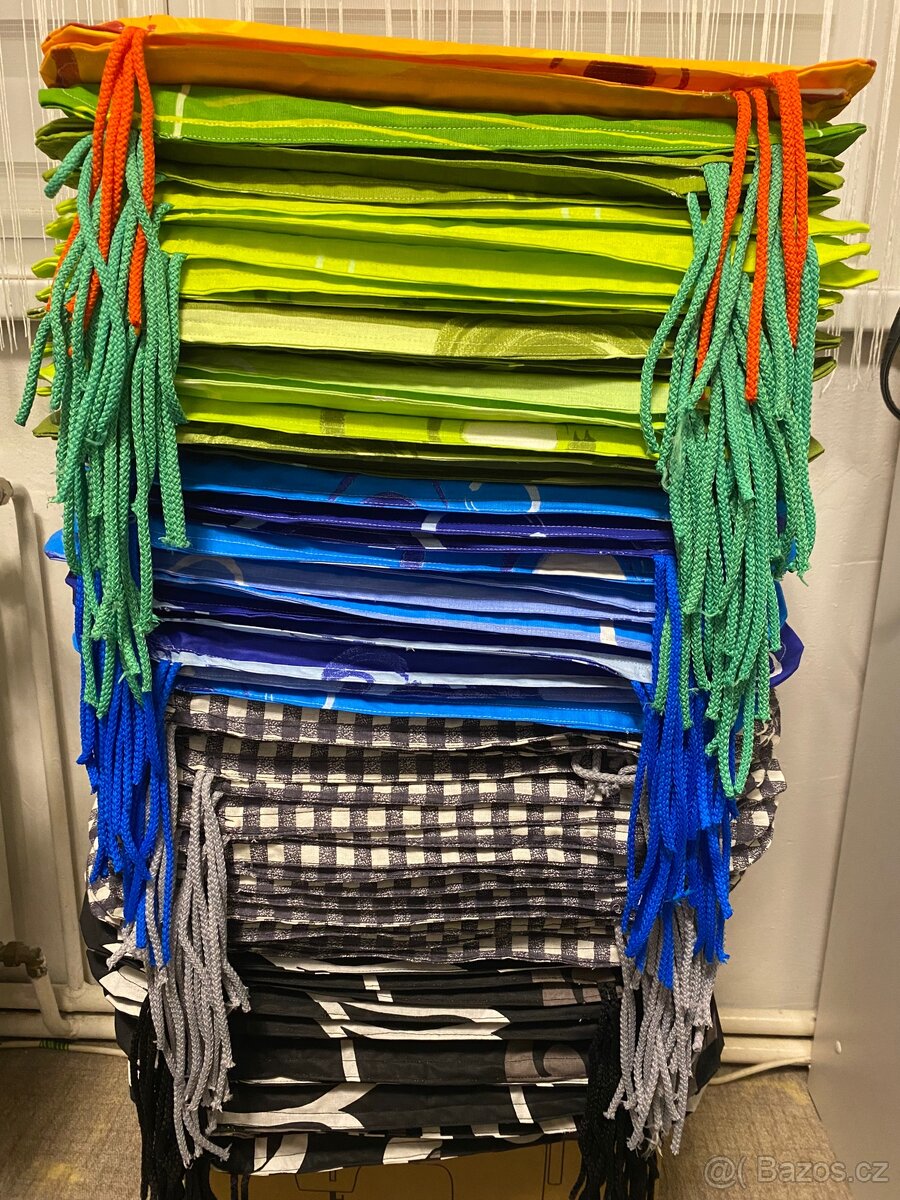 Podsedaky ruční práce