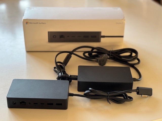 Microsoft Surface Dock 2 v orig. balení