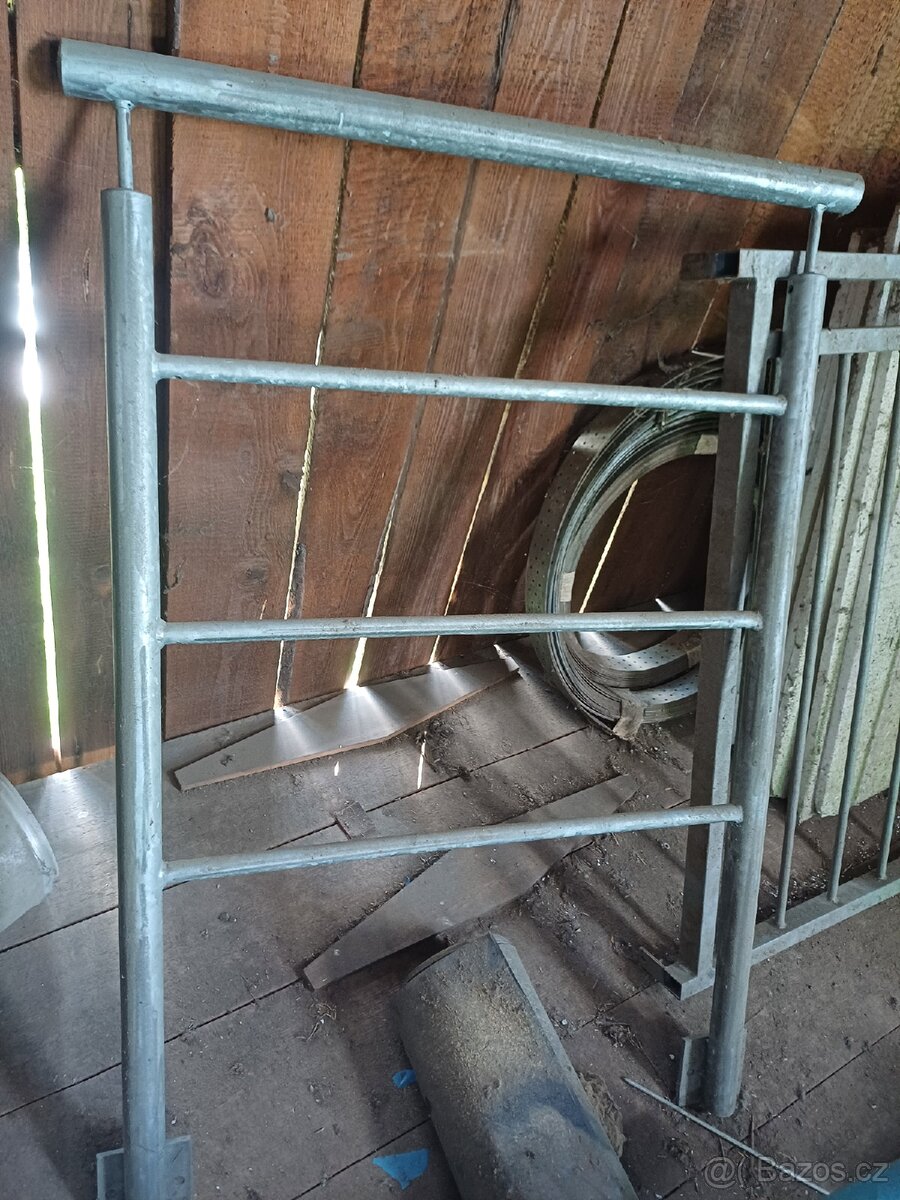 Zábradlí pro balkonové dveře