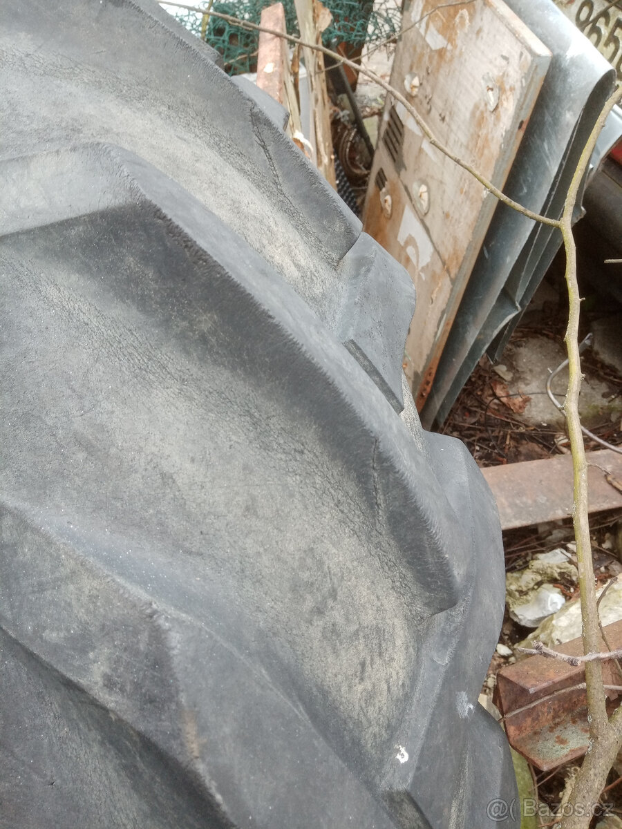 pneu na TRAKTOR ZETOR, traktorova KOLA, SIPOVA kola