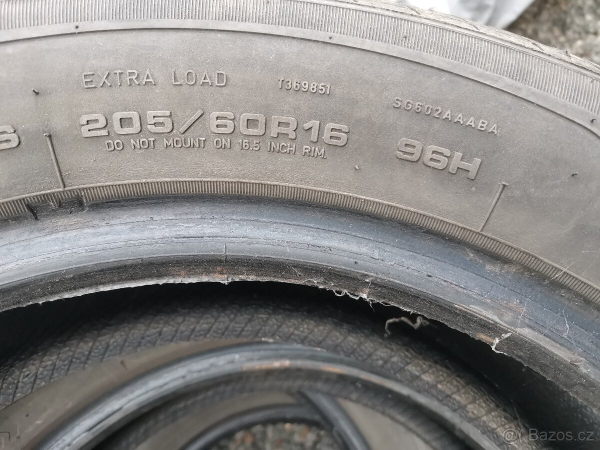 Zimni pneu 205/60/R16