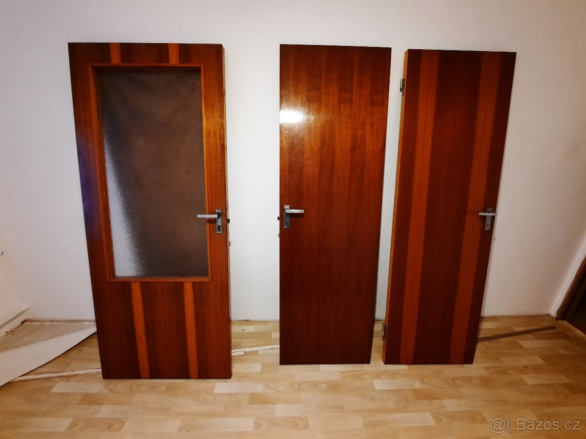 Prodám dýhované dveře