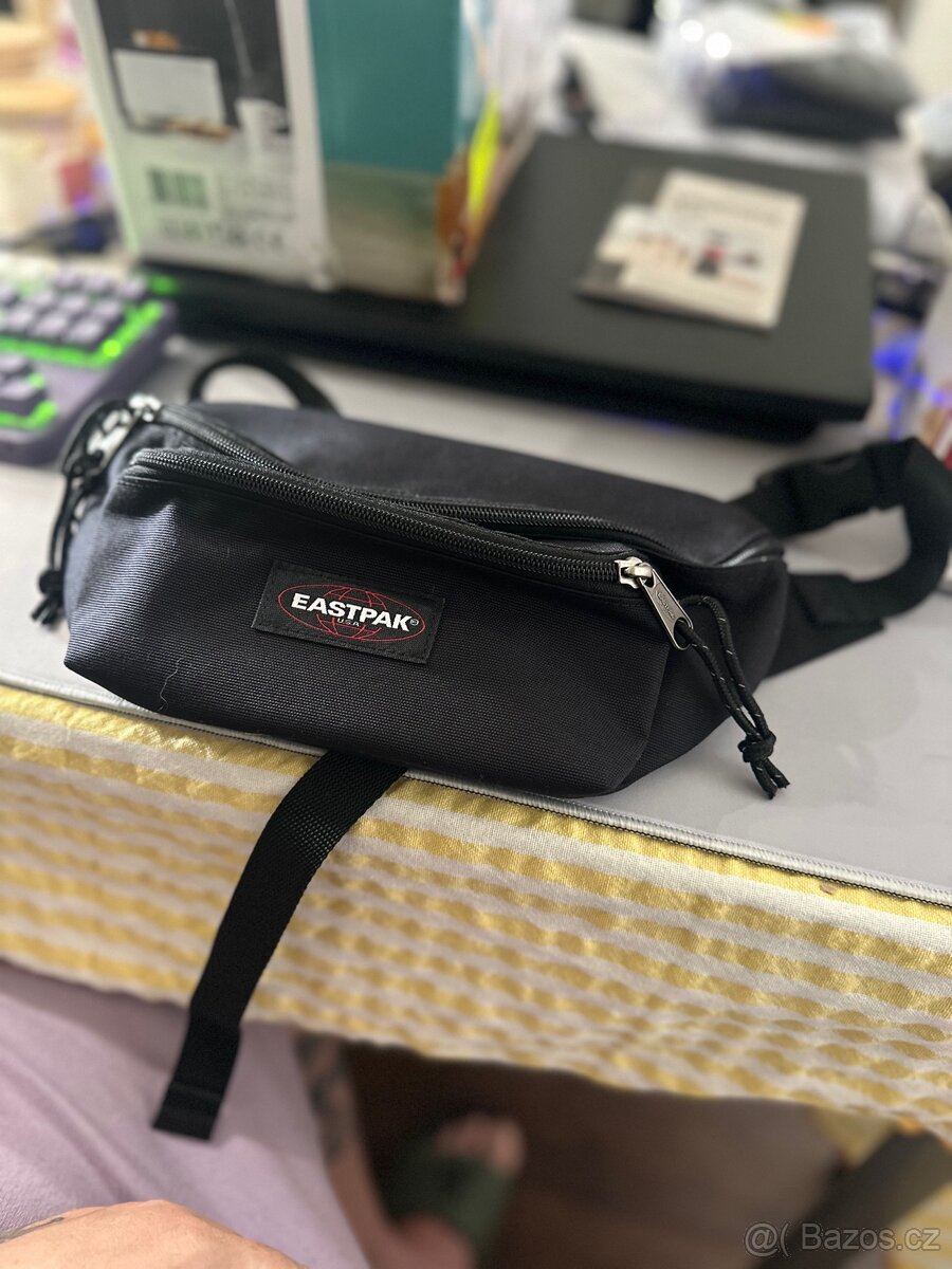 Ledvinka Eastpak ORIGINÁL