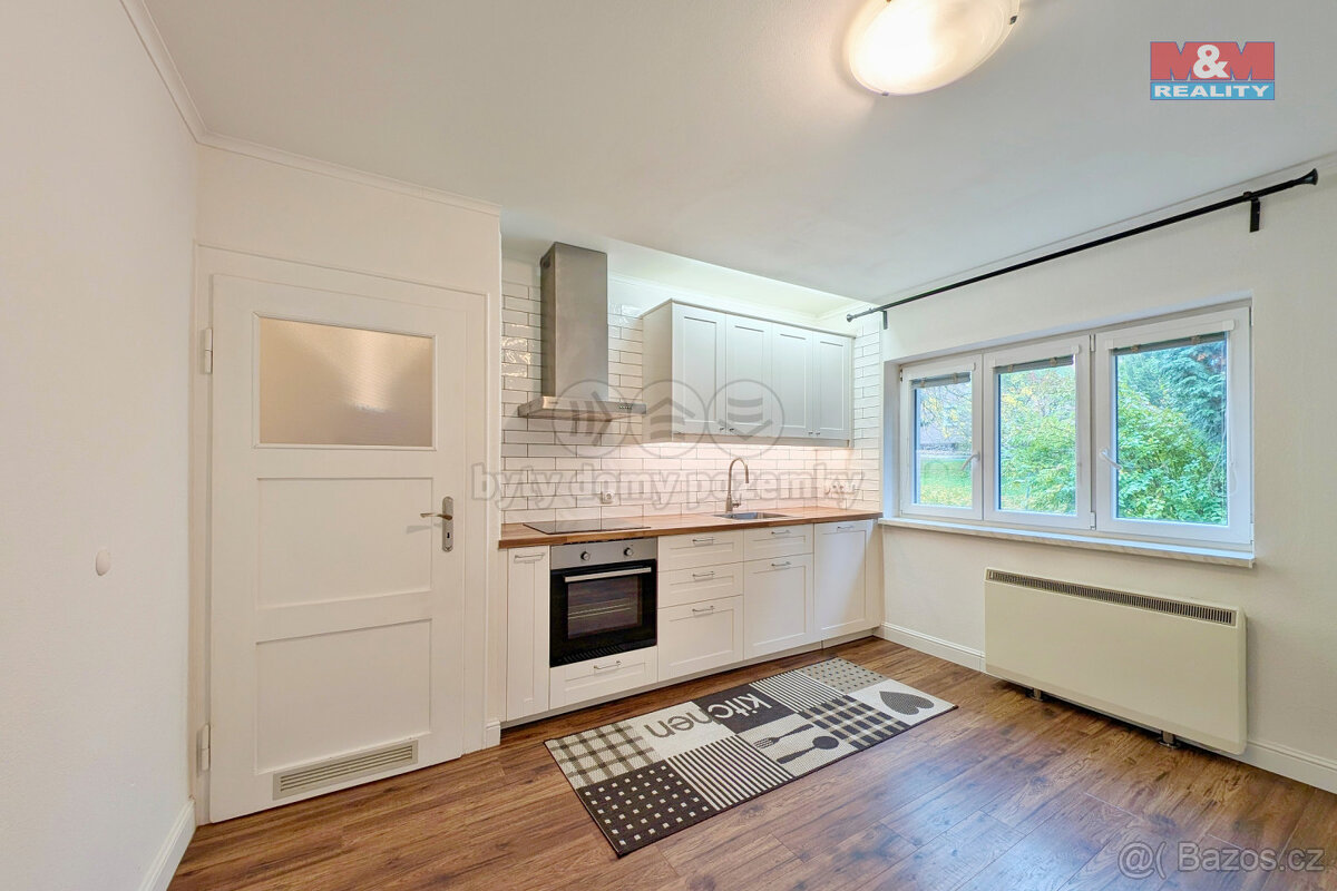 Pronájem bytu 2+kk, 35 m², Holýšov, ul. Ruská