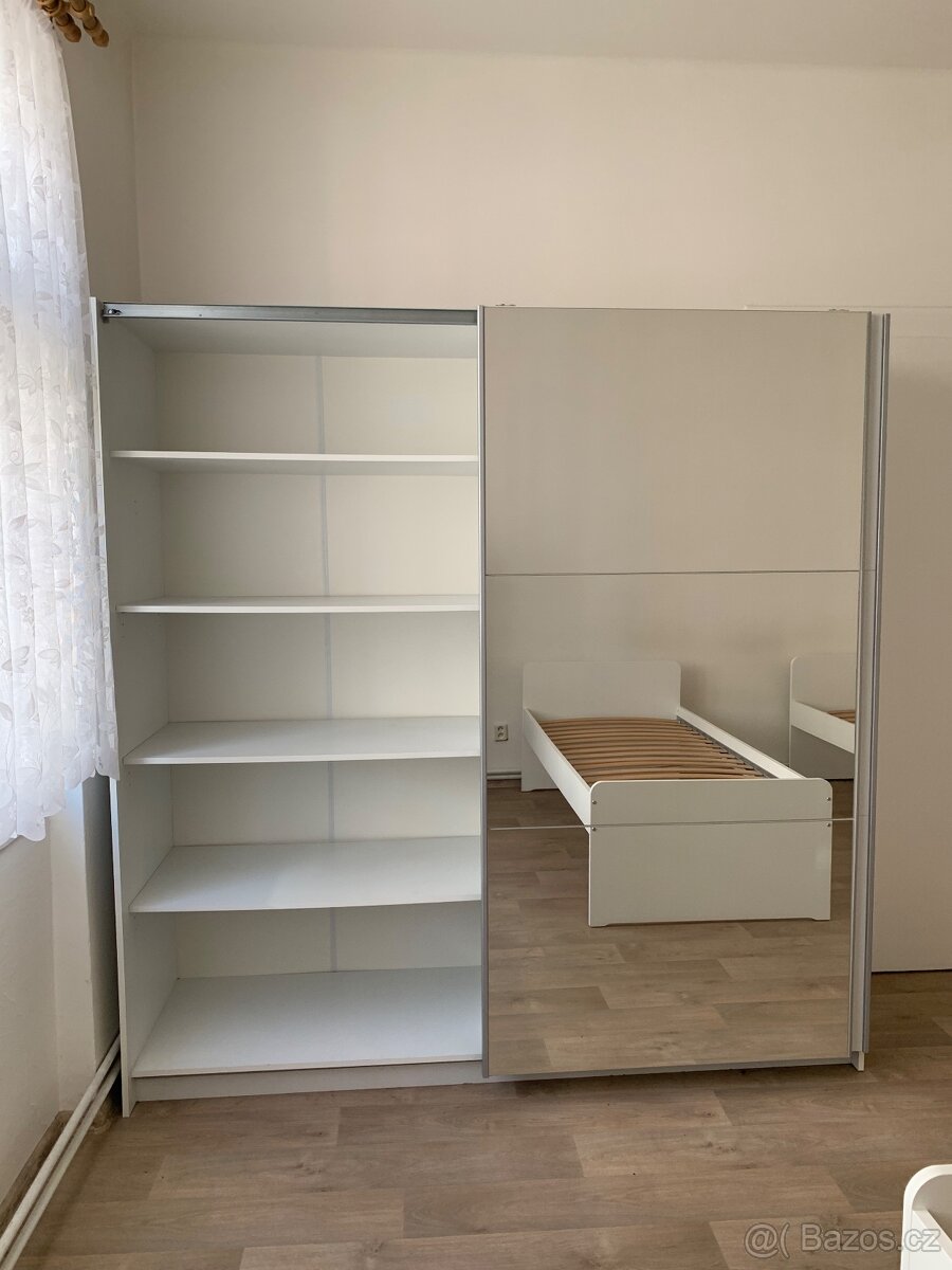 Skříň ARSALA