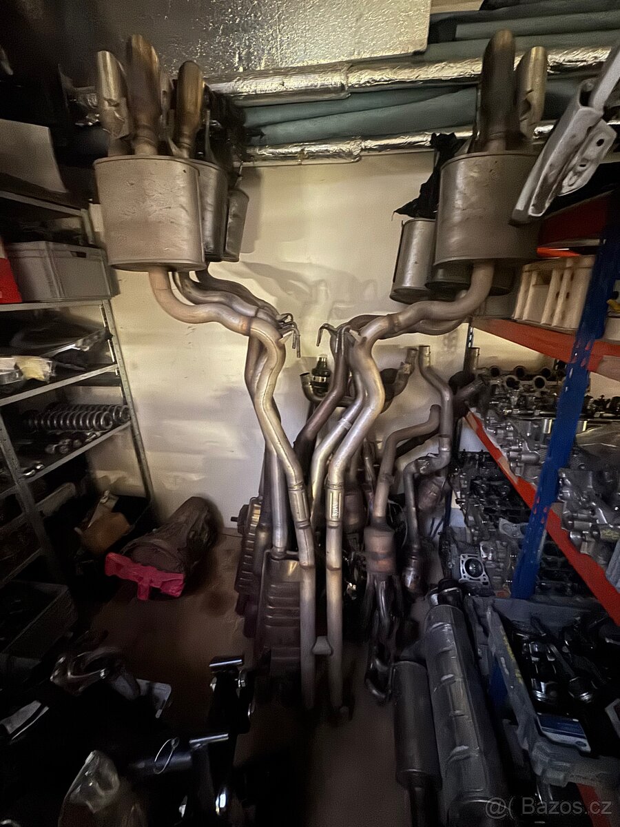 OEM výfuky Ford Mustang S550 2015-2018+