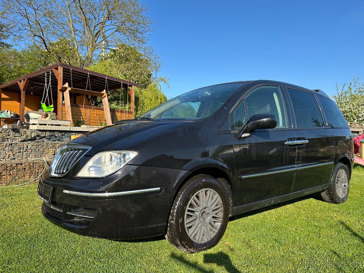 Lancia Phedra 2,2 MJTD Bi-TURBO 125Kw