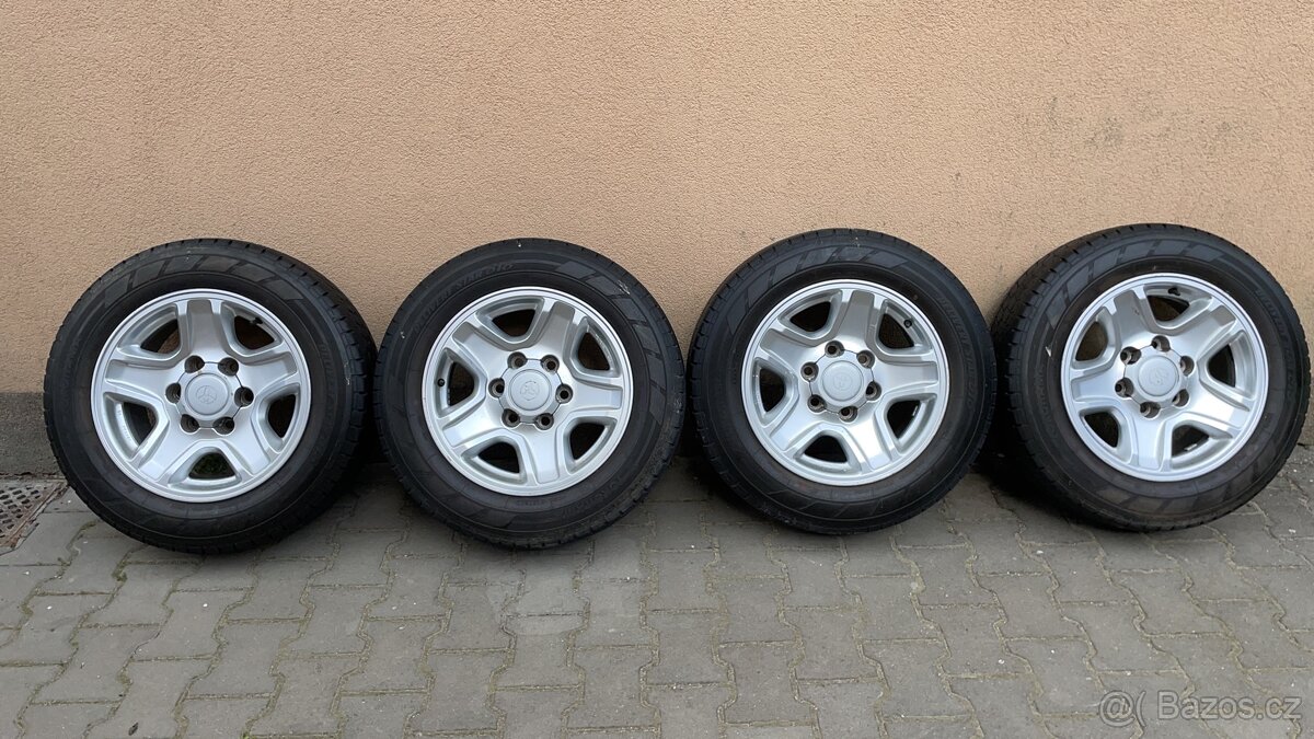 Kola Toyota