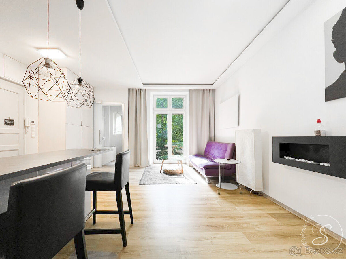 Pronájem bytu 2+kk • 52 m²