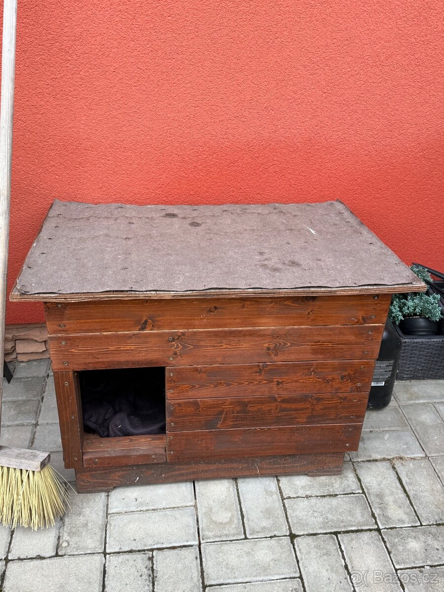 Bouda pro kočičky nebo pro menšího pejska