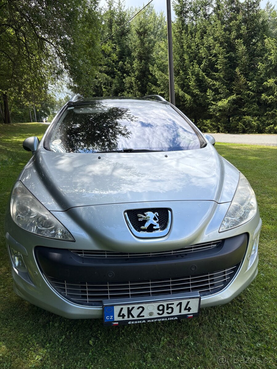 Peugeot 308 sw,1,6 benzin,7.Místné,TOP STAV