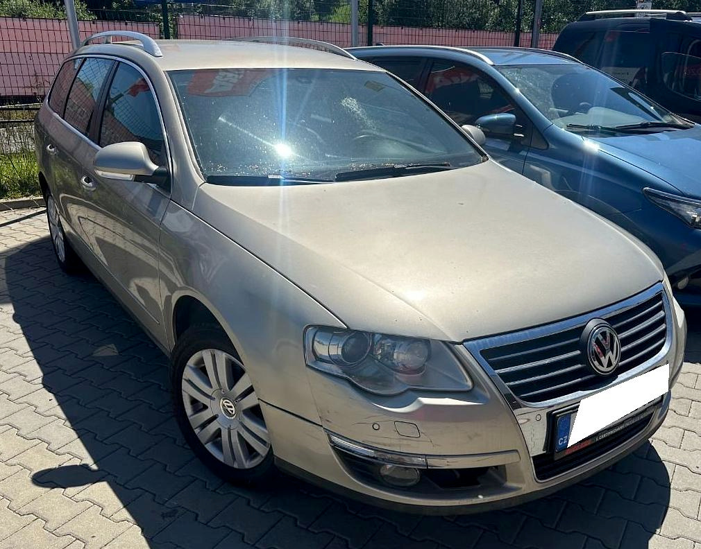 Vůz na náhradní díly VW Passat B6 kombi 2006 BMR HYC LD1W
