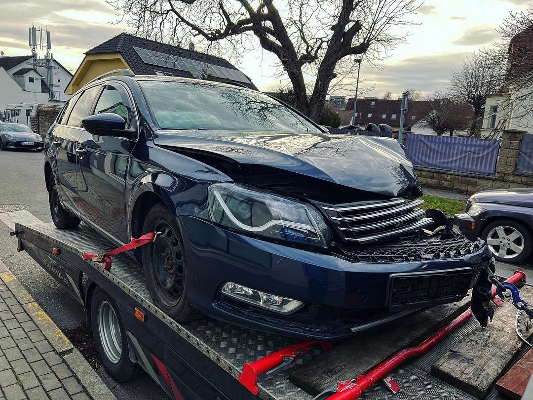 Veškeré náhradní díly VW Passat B7 kombi 2012 CAYC MYP LH5X