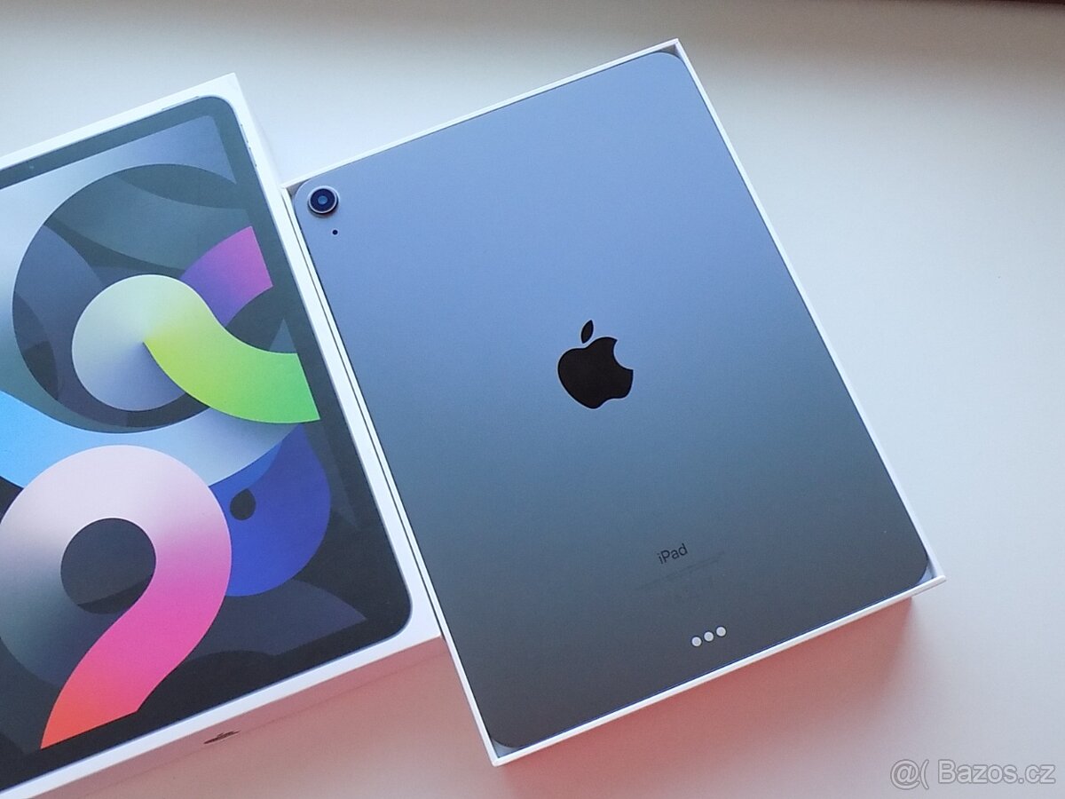 Apple iPad Air 4 10,9" 64GB Wi-Fi Vesmírně šedý - ZÁRUKA