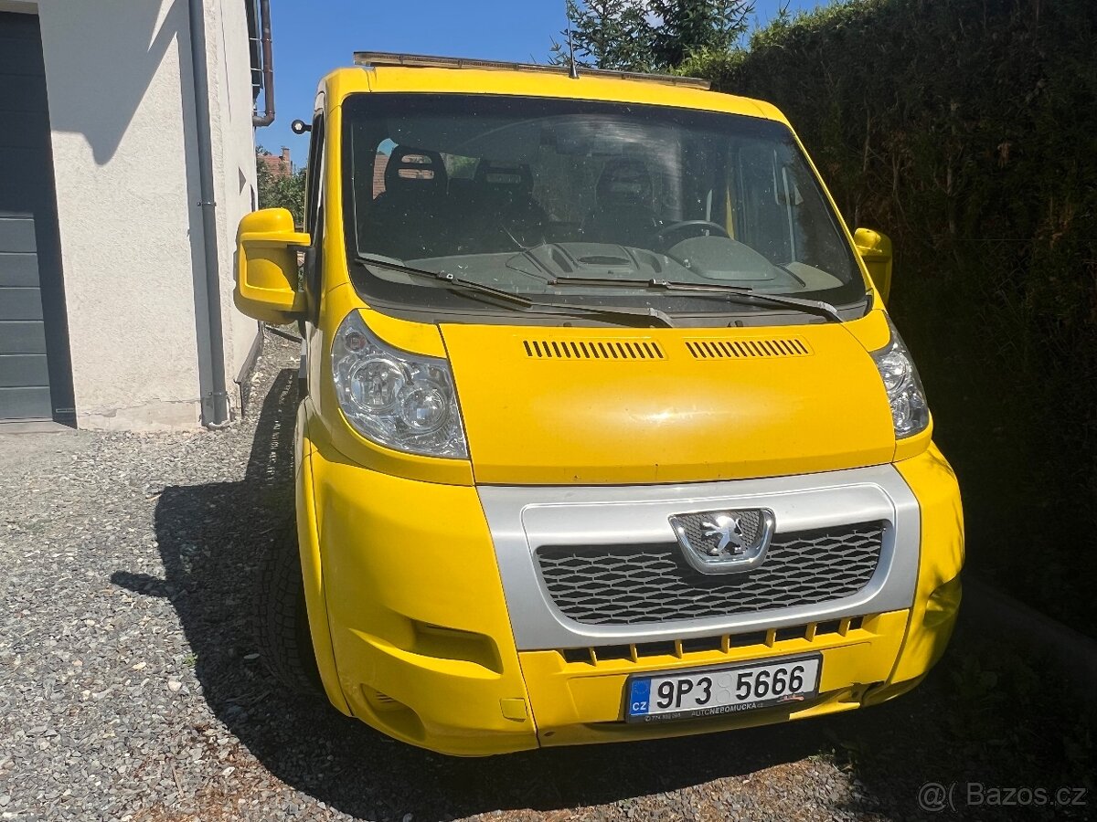 Odtahový speciál Peugeot Boxer 3.0 HDi