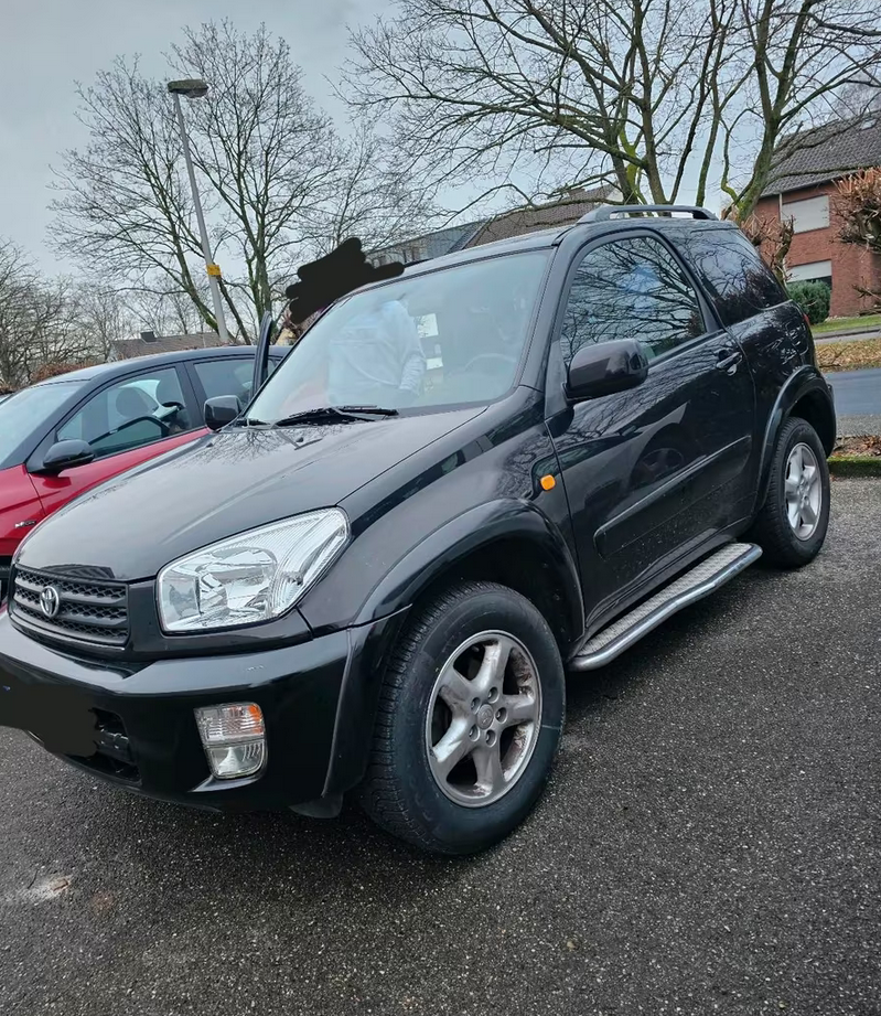 Toyota RAV 4 2,0i benzín 110kw