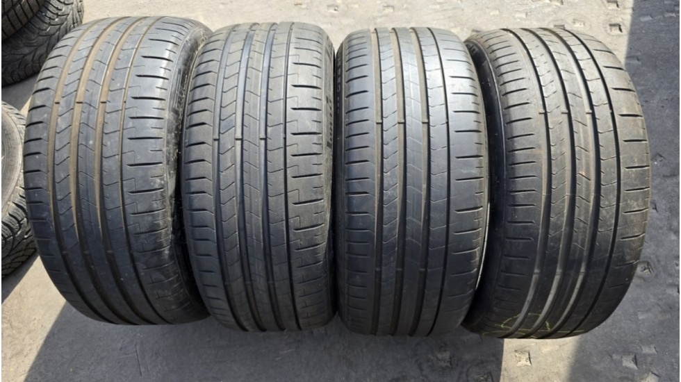 Letní pneu 235/35/20 Pirelli