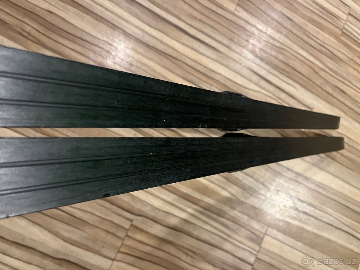 Bezky na skate 133cm