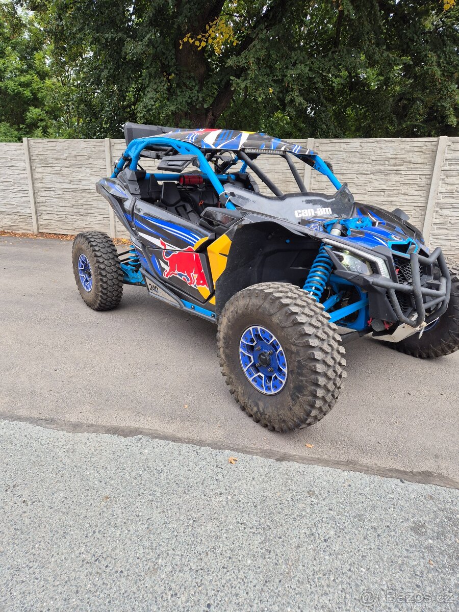CAN AM Maverick X3 Turbo RC