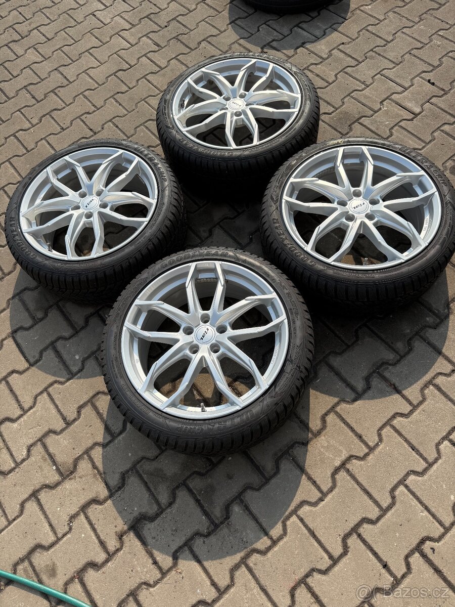 Kola Alu Rial 5x112r19+225/45r19 zimní