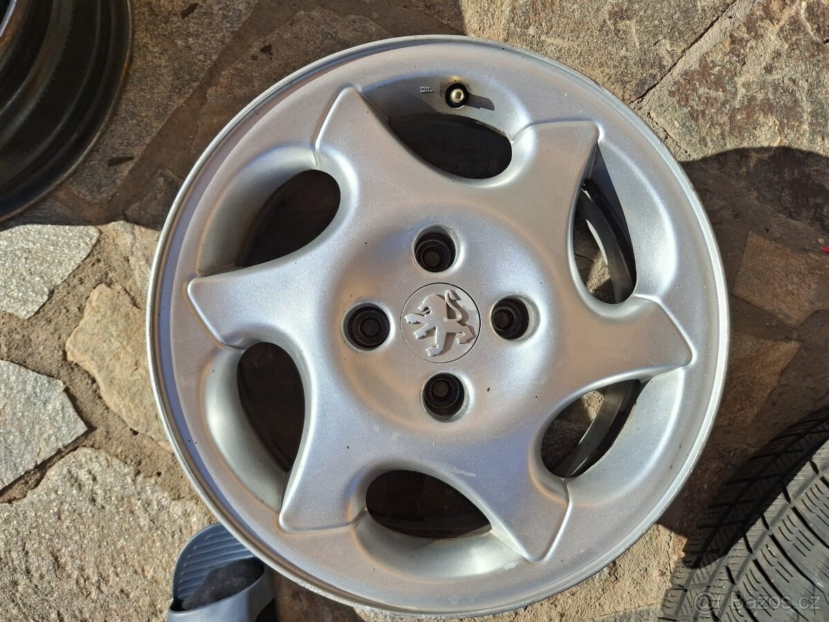 4x Alu disky Peugeot R15 6Jx15CH4 4x108