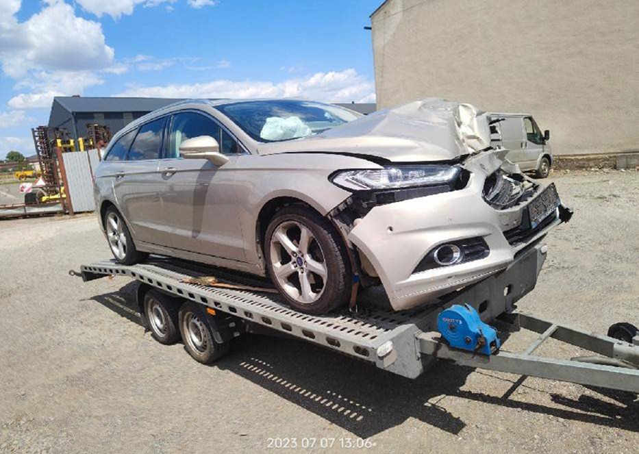 rodám veškeré náhradní díly Ford Mondeo mk5 2.0 TDCi 132kw T