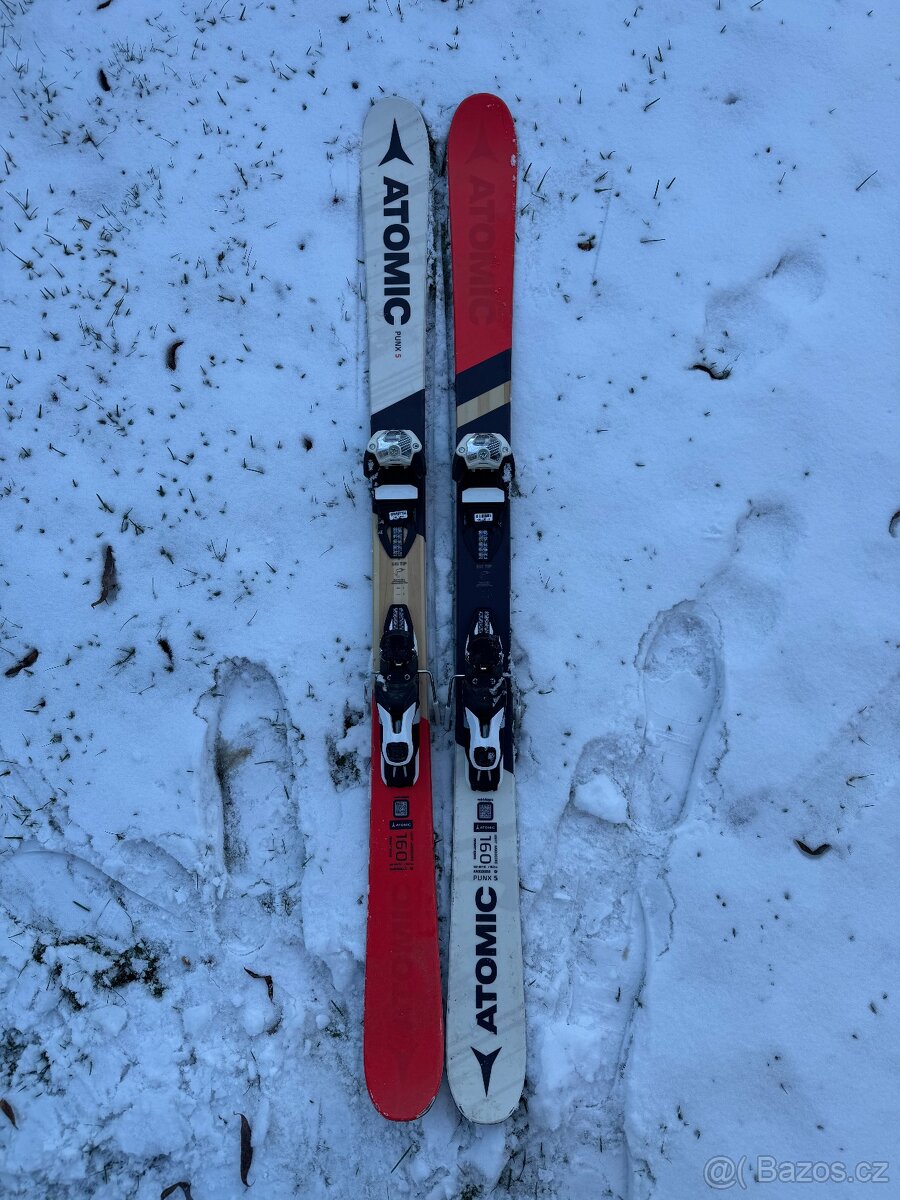 Freestyle park lyže Atomic punx 5