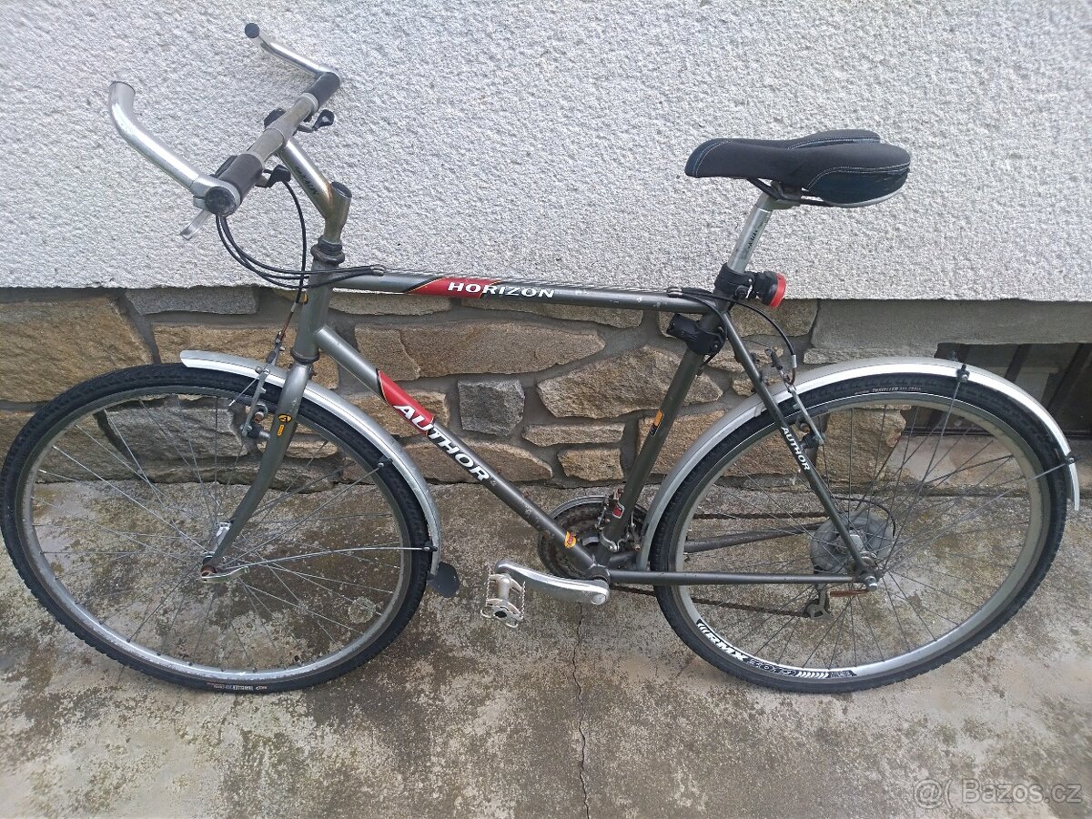 Prodám trekingové kolo AUTHOR HORIZON 22 viz foto.