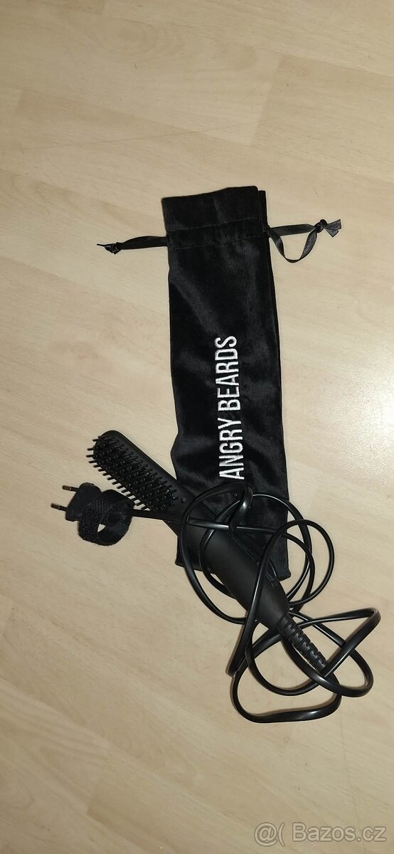Angry Beards žehlička na vousy