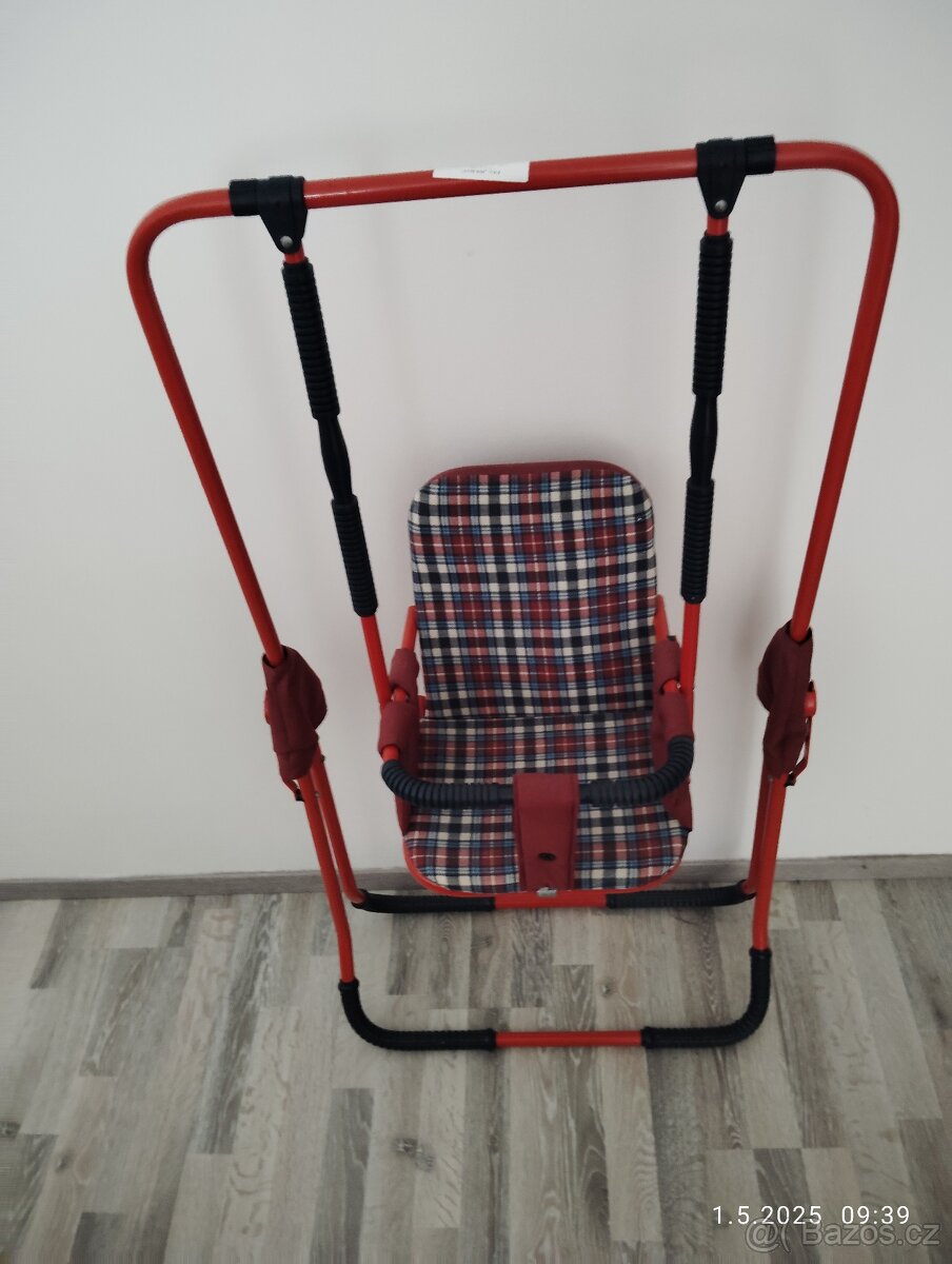 Houpačka na doma