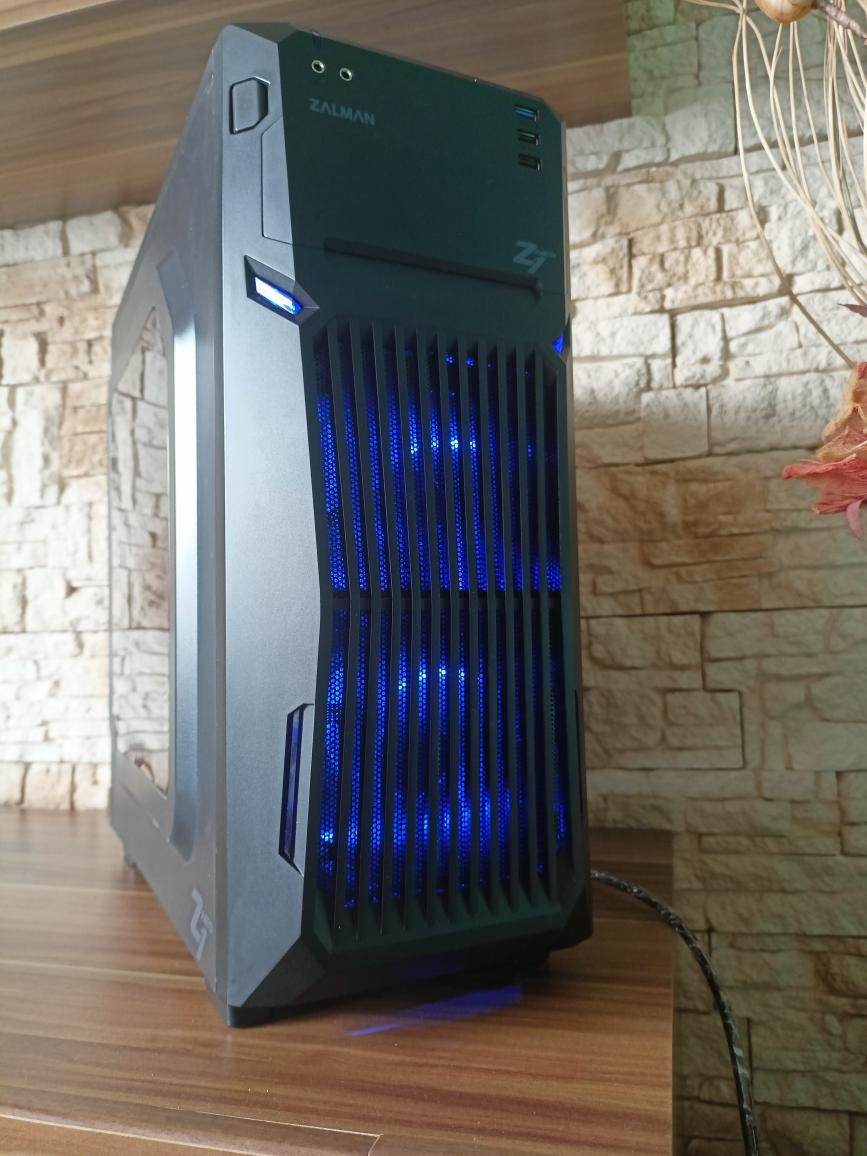 🚀 HERNÍ PC AMD FX-8300, 16GB RAM, RX 570 8GB, SSD, WIN10 🚀