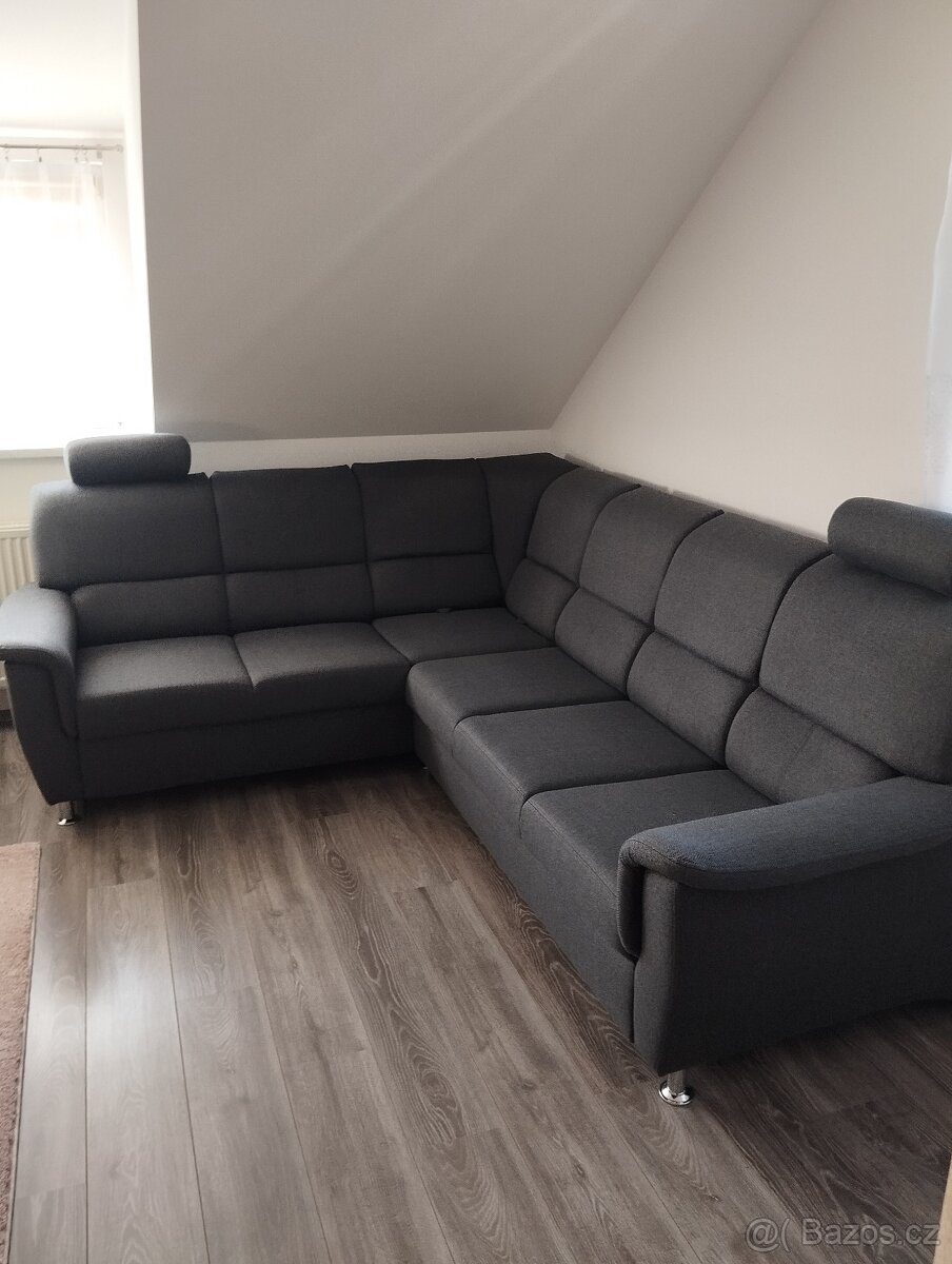 Rozkládací sedací souprava s křeslem a taburetem