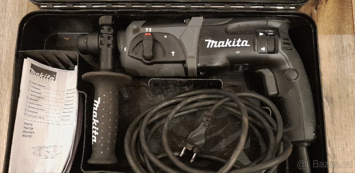 Kladivo Makita HR2470